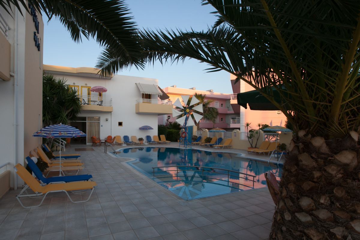 Cosmi Apts Gouves By Estia Exterior photo